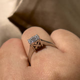 0.30ct Round Cut Diamond  18k Gold Engagement Ring